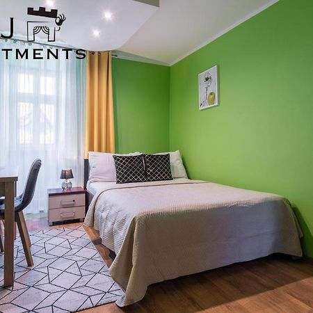 J&J Apartments, Szczytna 1, Apartament 9 Торунь Экстерьер фото